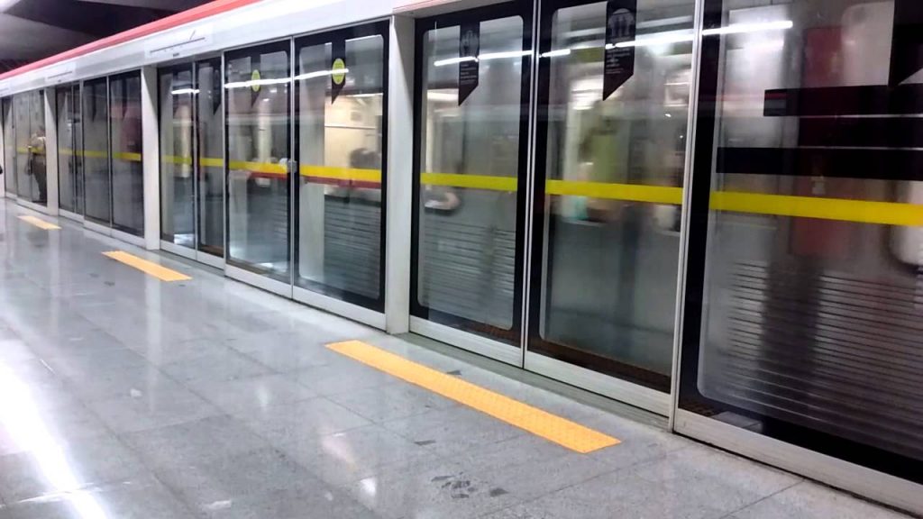 plataforma-metro-sp